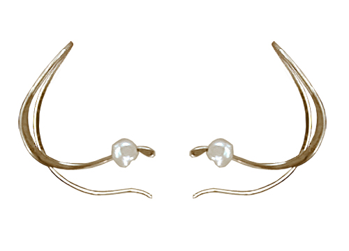Curl Earring in 14 kt. Gold and Freshwater Cultured Pearl