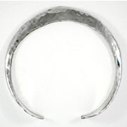 Hammered Open Circle Bracelet